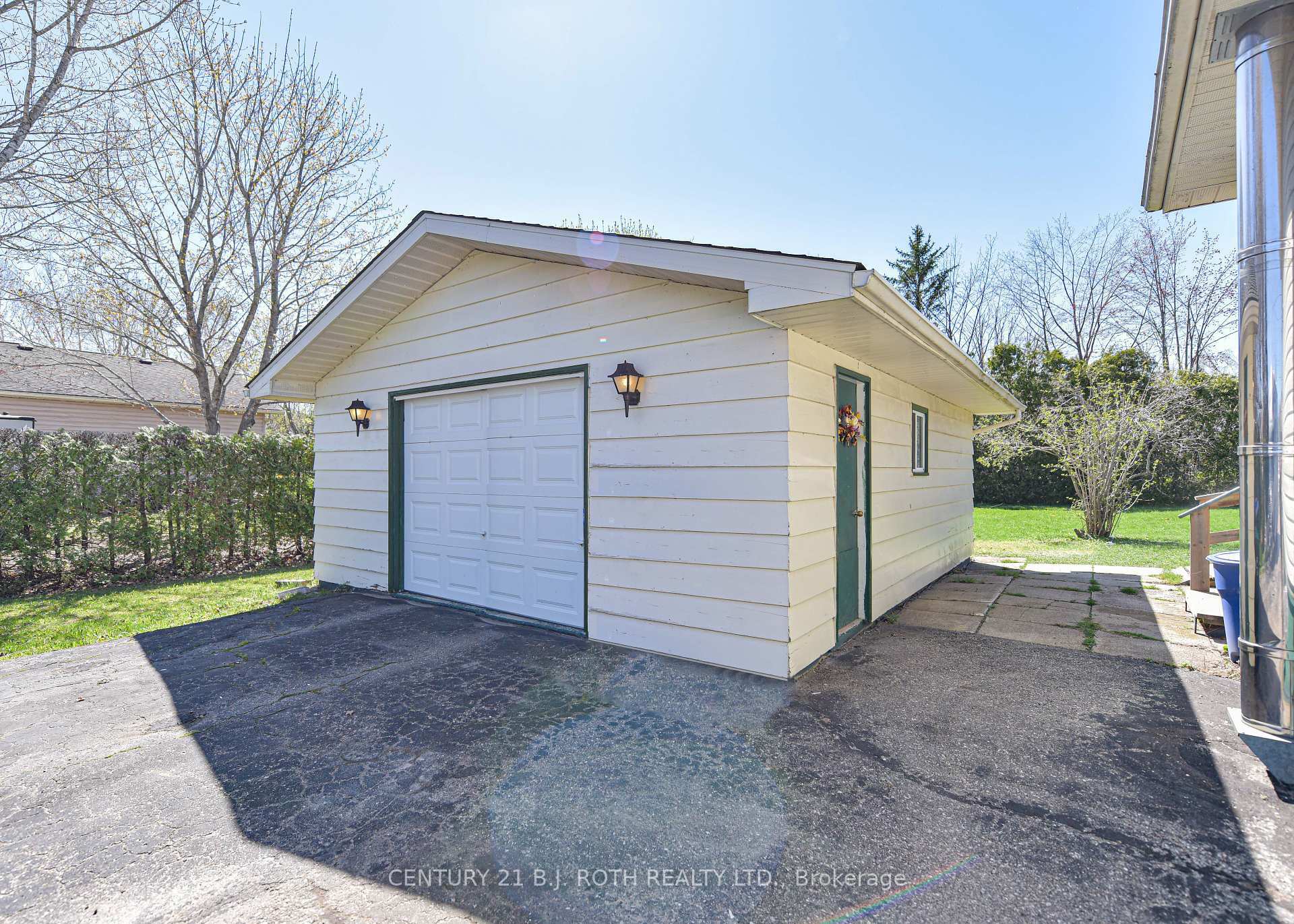 Photo de la propriété: 123 Wellington Street ON L3V 3C3