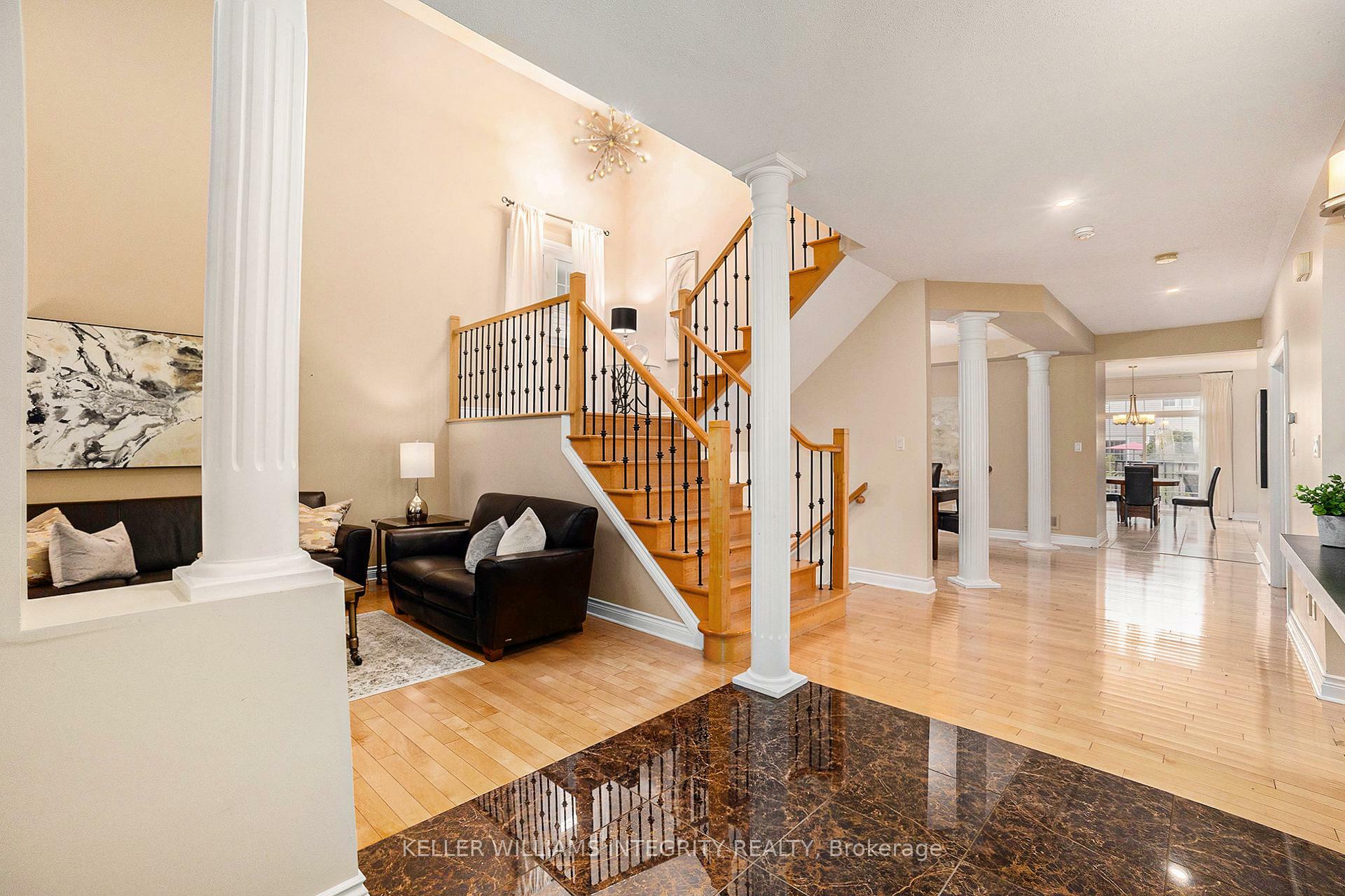 Photo de la propriété: 346 Blackleaf Drive ON K2J 0E9