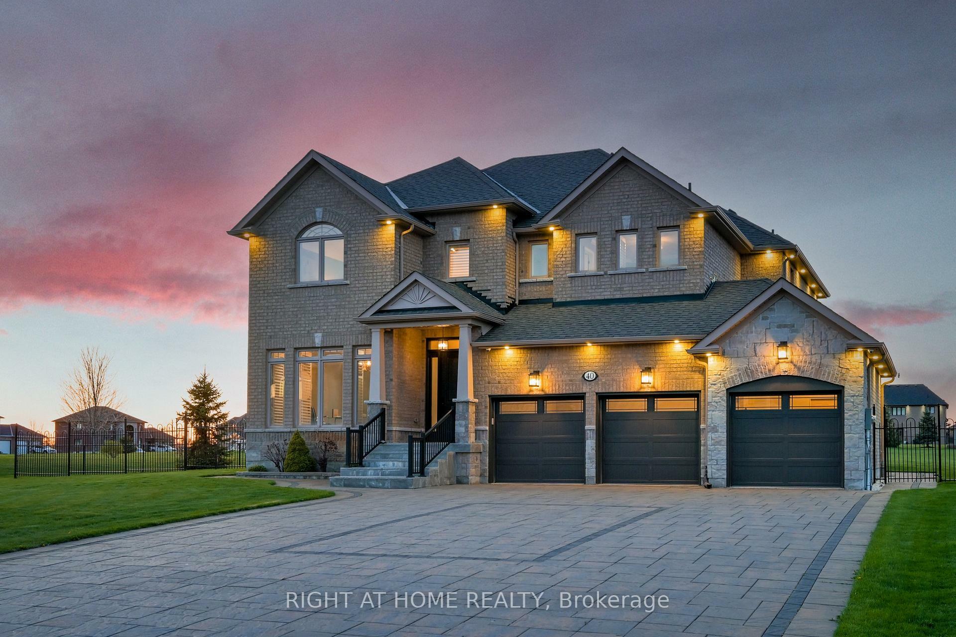 Property Photo: 40 Stonesthrow Crescent ON L0C 1A0