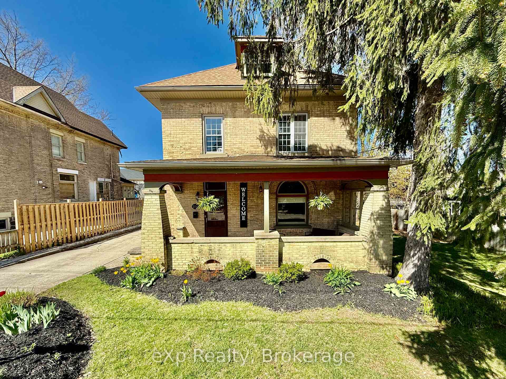 506 9th Avenue  Hanover ON N4N 2M3 photo