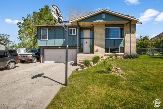 Property Photo: 1016 E 1050 N UT 84404