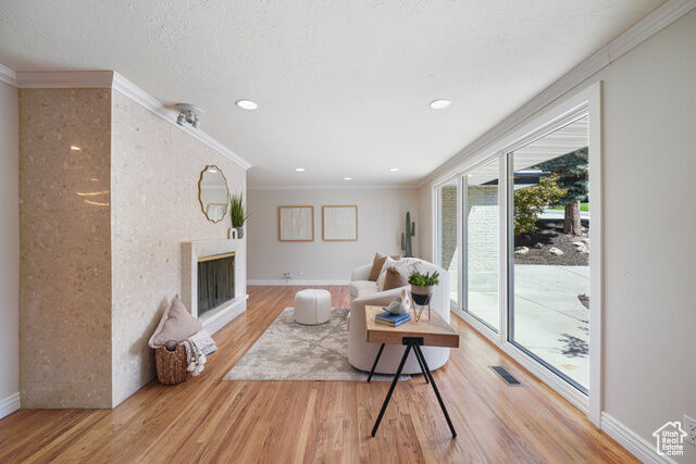 Property Photo: 3501 E Loren Von Dr UT 84124