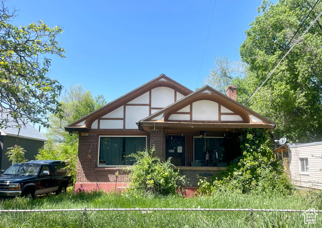Property Photo: 2754 S 300 E UT 84115