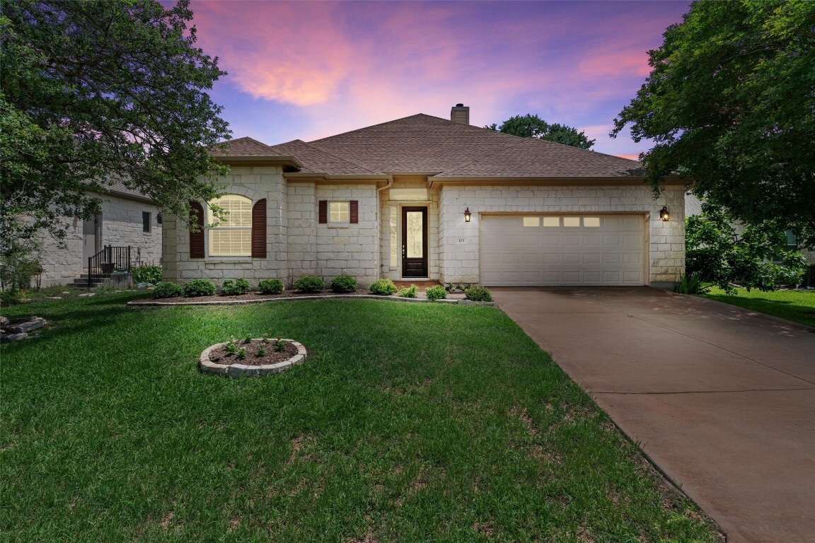 Property Photo:  105 Longhorn Cavern Cove  TX 78633 
