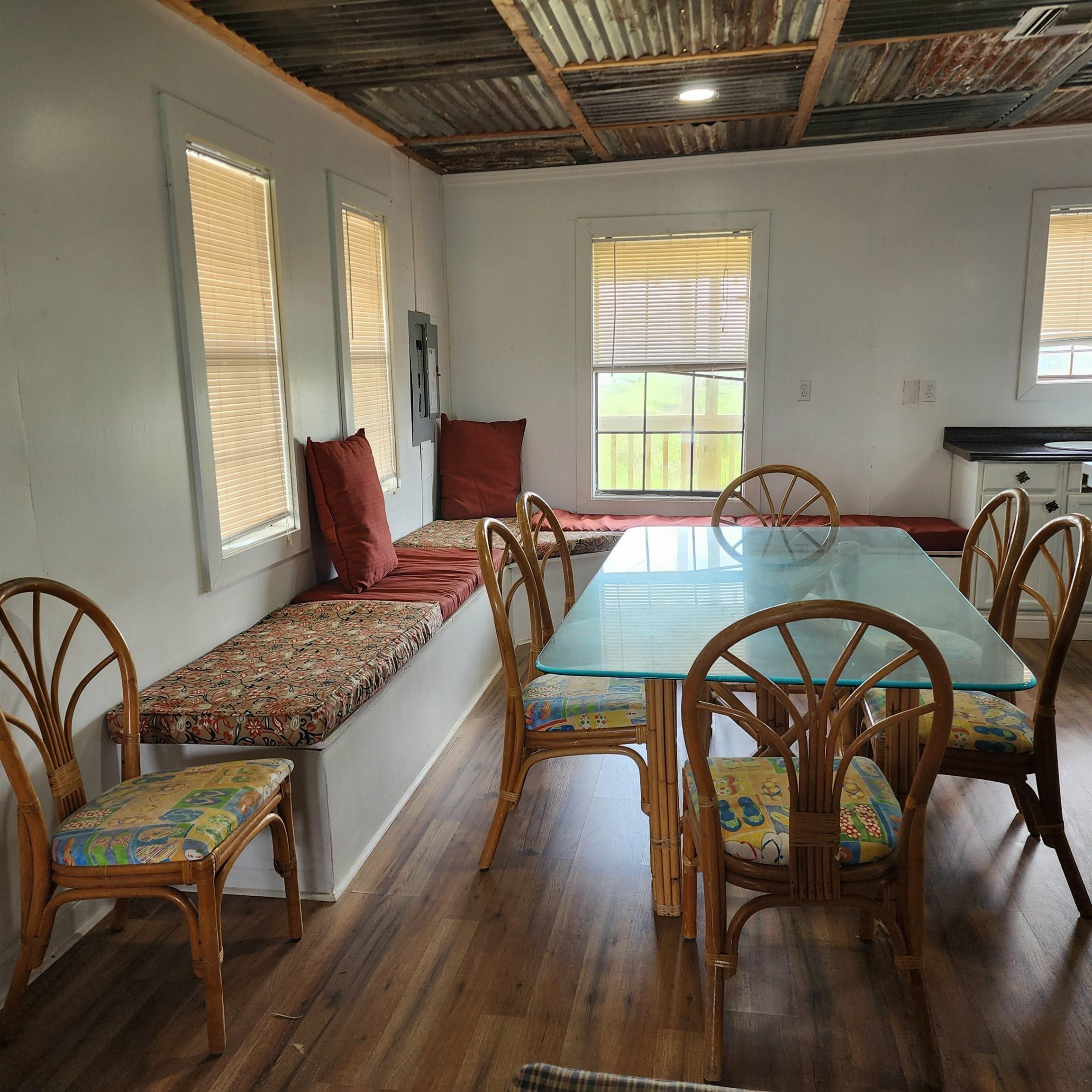 Property Photo: 6553 Hwy 56 LA 70344