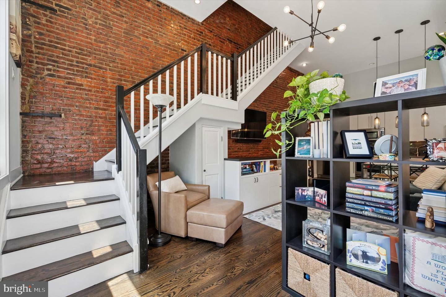 Property Photo: 1113 Fitzwater Street A PA 19147