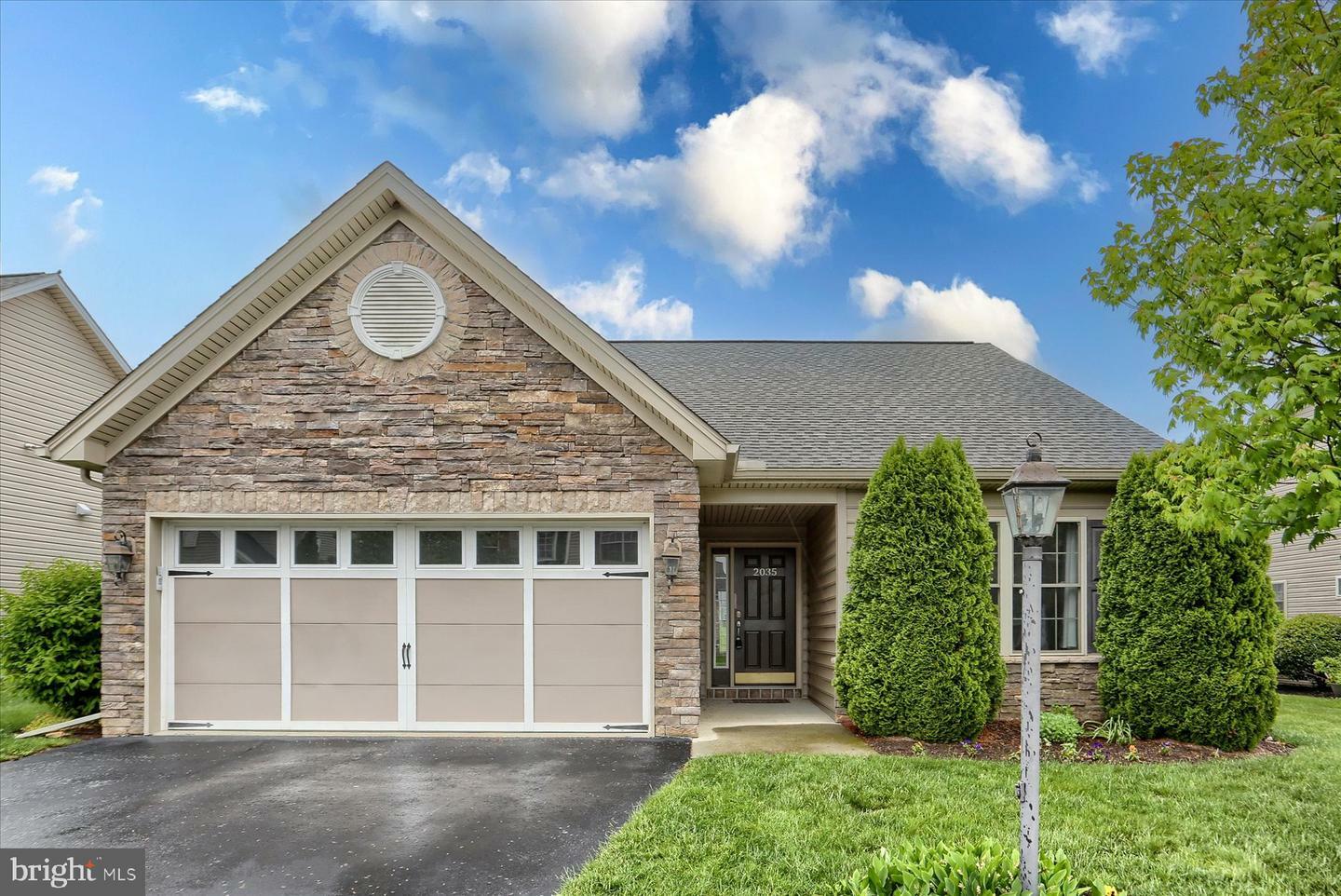 2035 Liberty Drive  Mechanicsburg PA 17055 photo