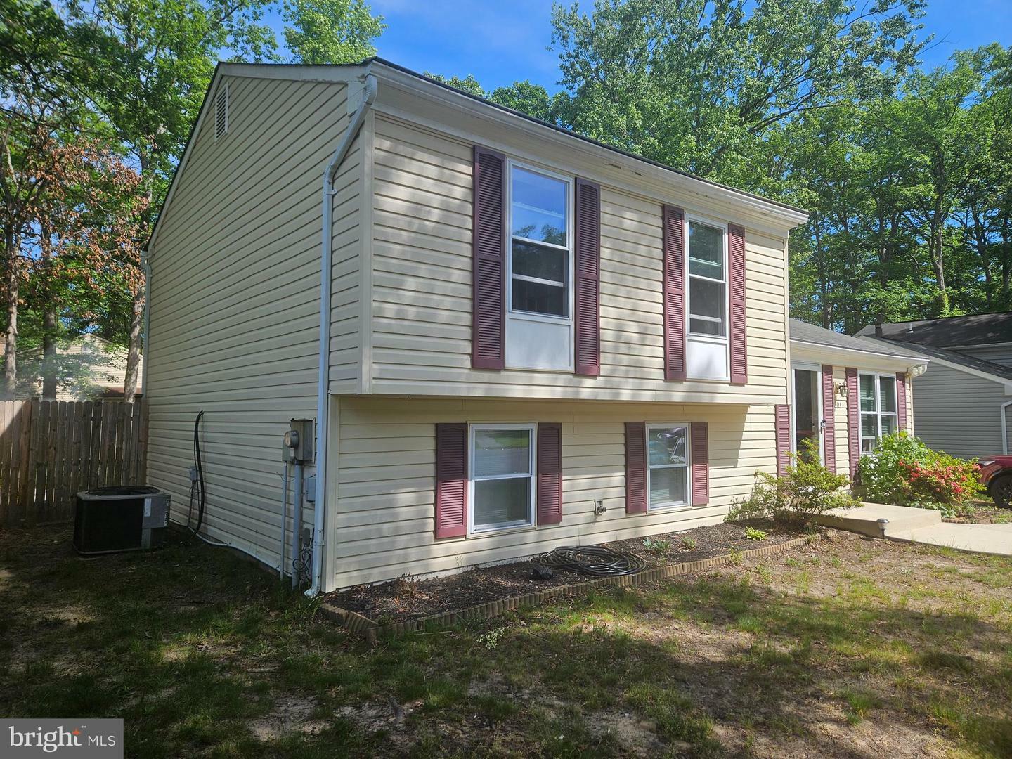 Property Photo: 2104 Gibbons Court MD 20602