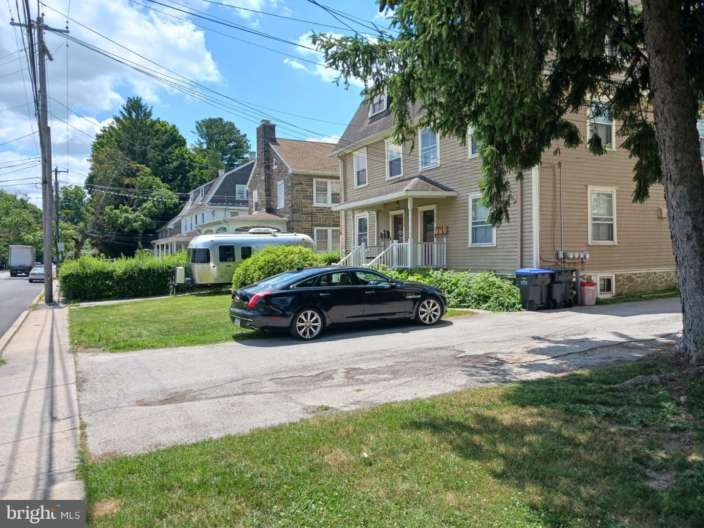 Property Photo: 58 Darby Road 1 PA 19301