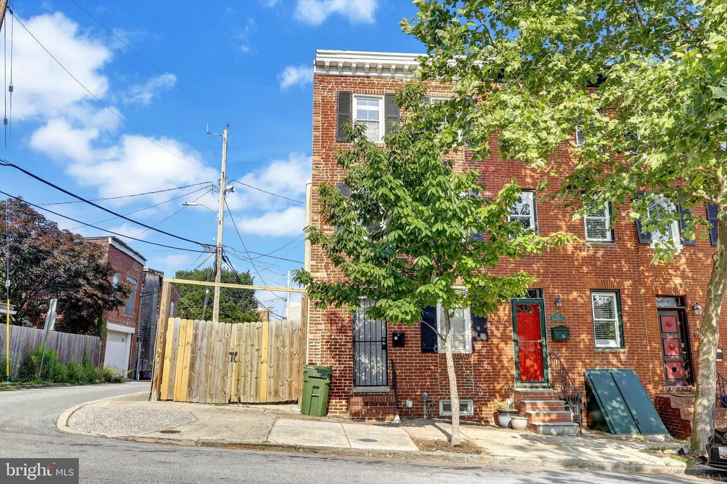 Property Photo:  115 Parkin Street  MD 21201 