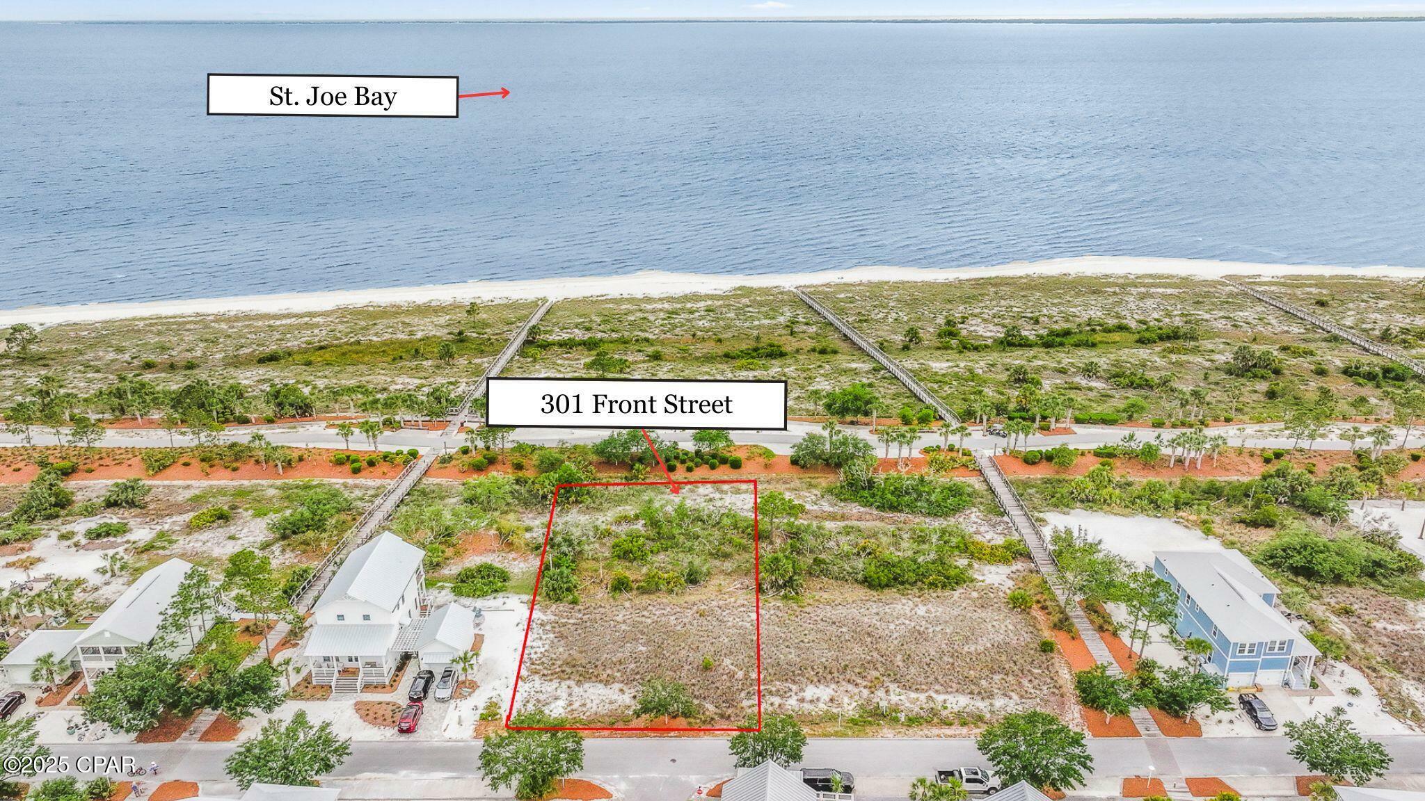Property Photo: 301 Front Street FL 32456