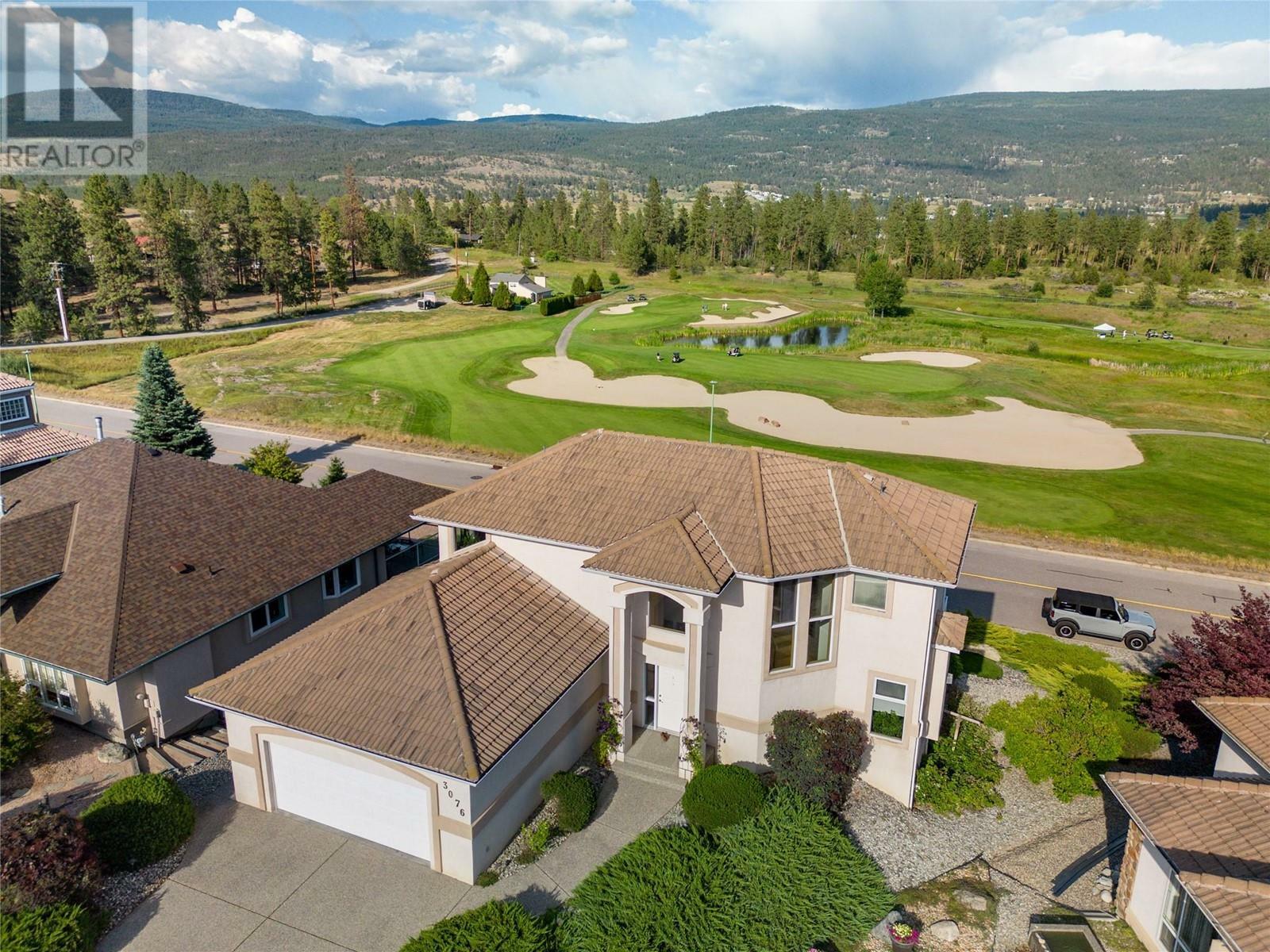 3076 Quail Crescent  Kelowna BC V1V 2A1 photo
