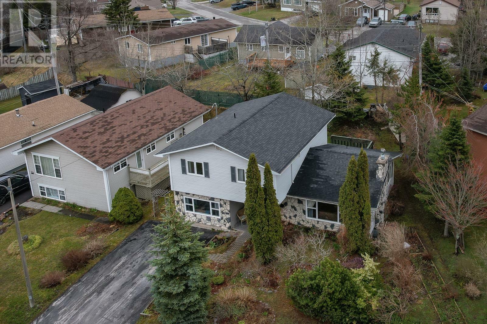 Property Photo: 10 Kawaja Drive NL A2H 6R6