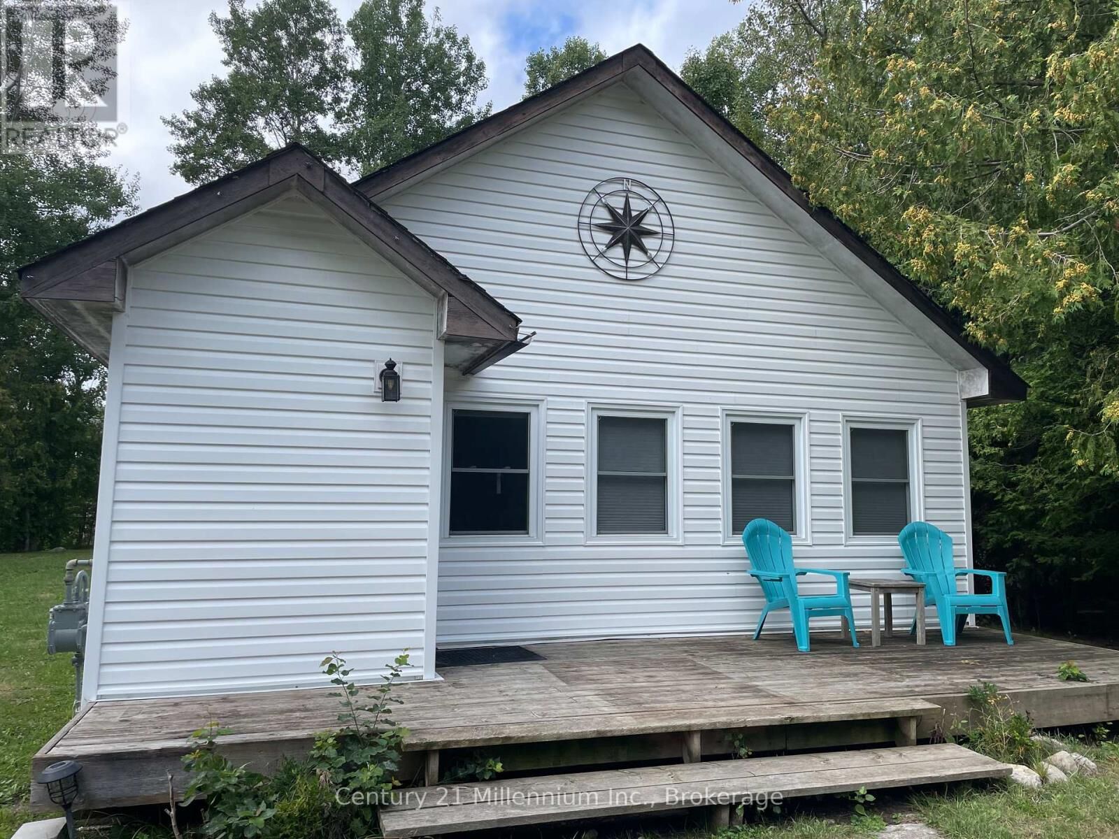 Property Photo:  114 Chamonix Crescent  ON L9Y 3Z2 