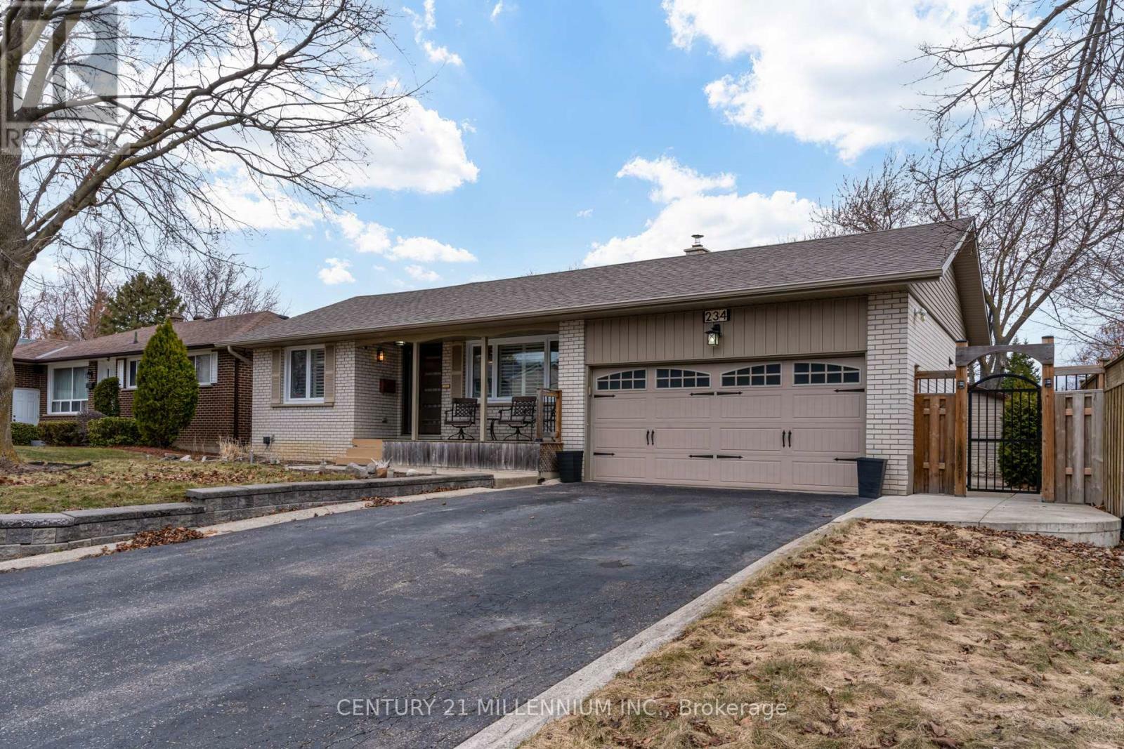 Property Photo: 234 Elizabeth Street South ON L6Y 1S1