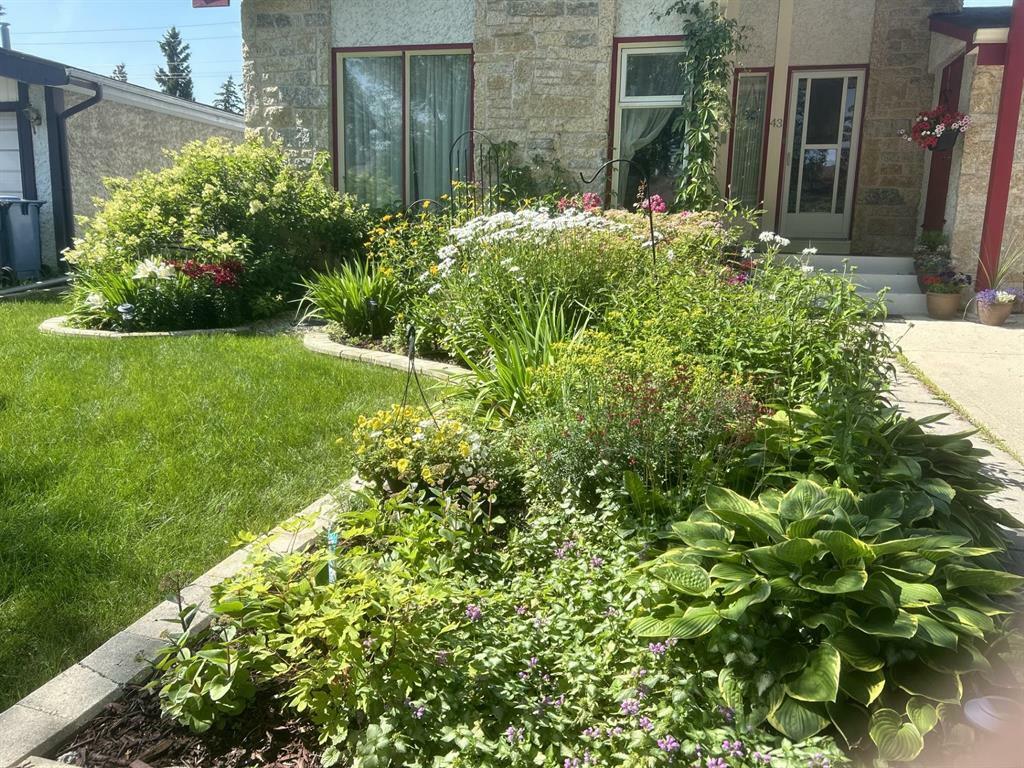 Photo de la propriété: 43 Willowbend Crescent MB R2N 1V2