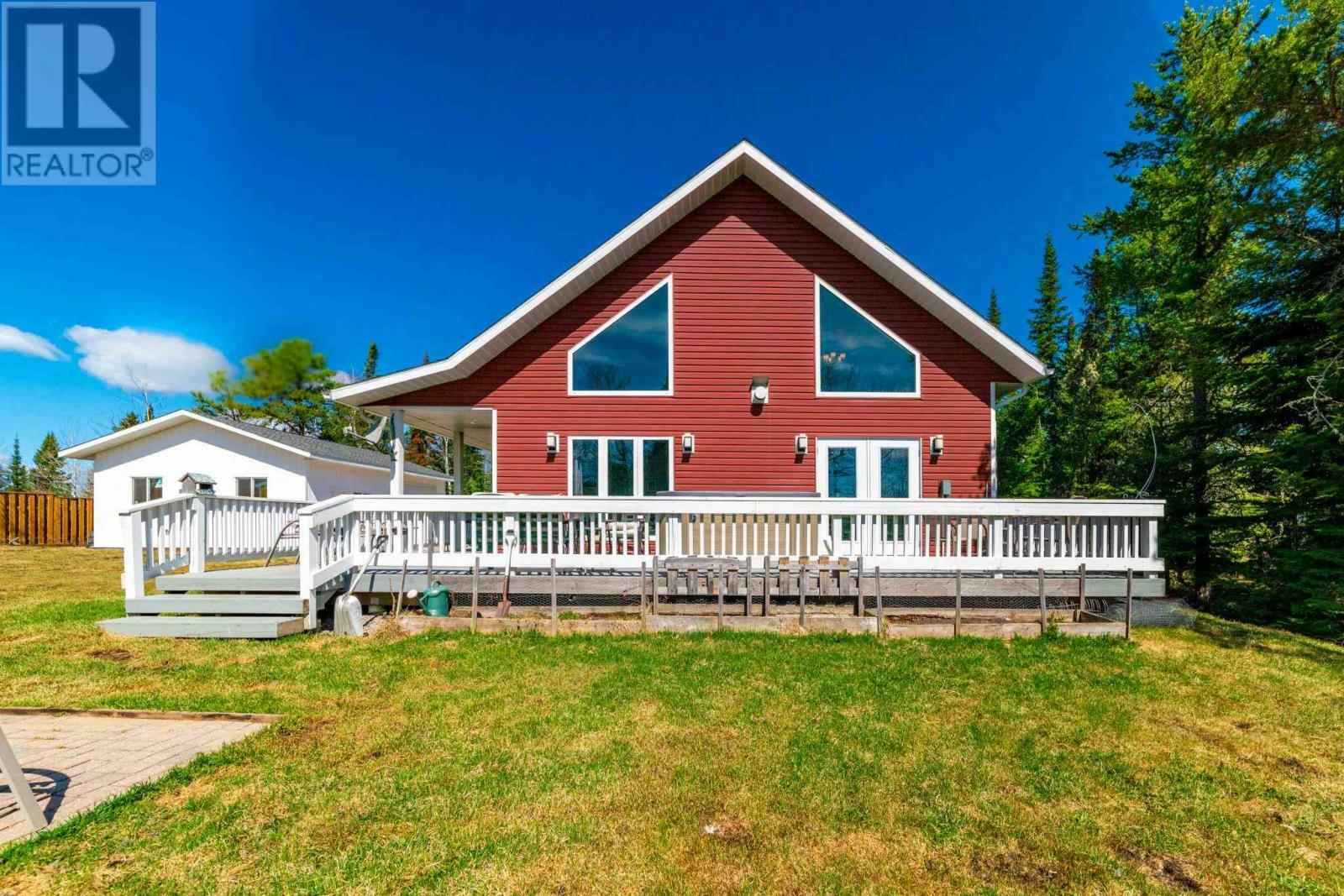 Property Photo: 22 Gustafson Cres ON P0V 2M0