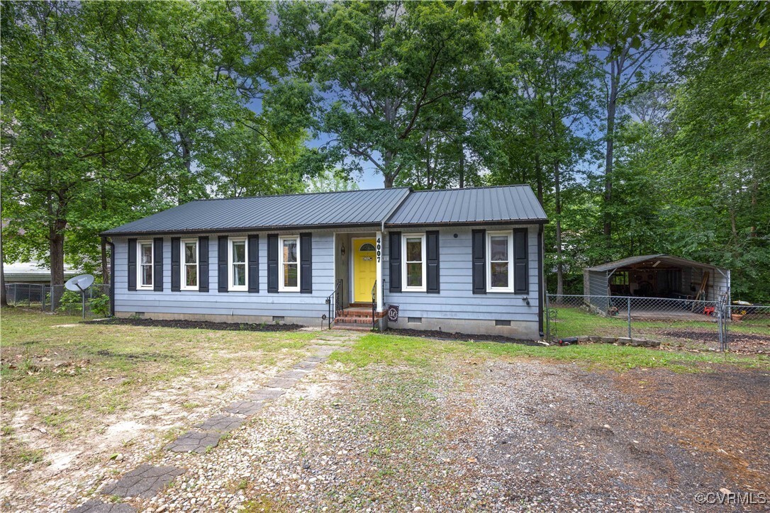 Property Photo: 4007 Old Iron Road VA 23860