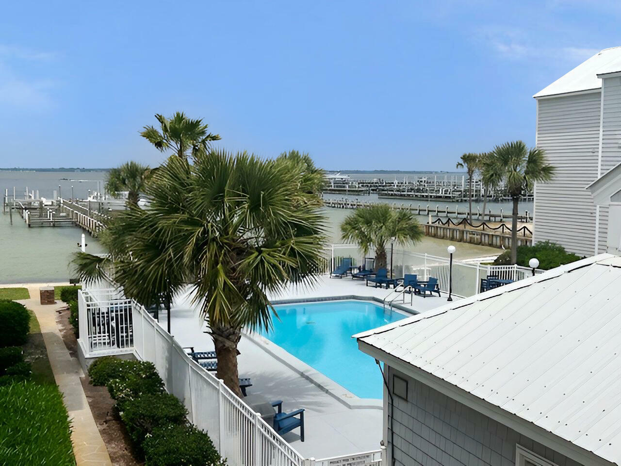 Property Photo: 1330 SE Miracle Strip Parkway 205 FL 32548