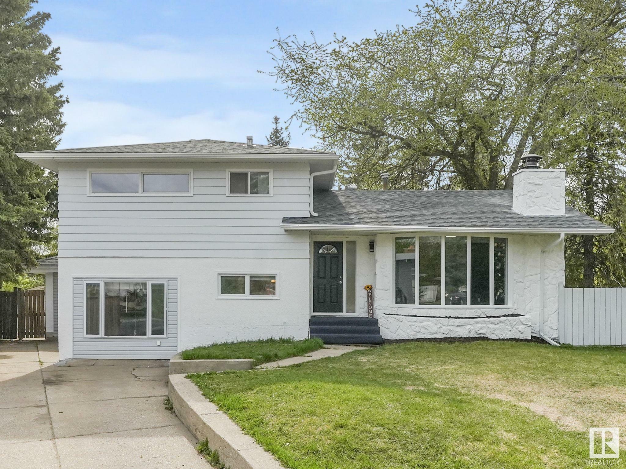 15 Yew Court  Sherwood Park AB T8A 0R2 photo
