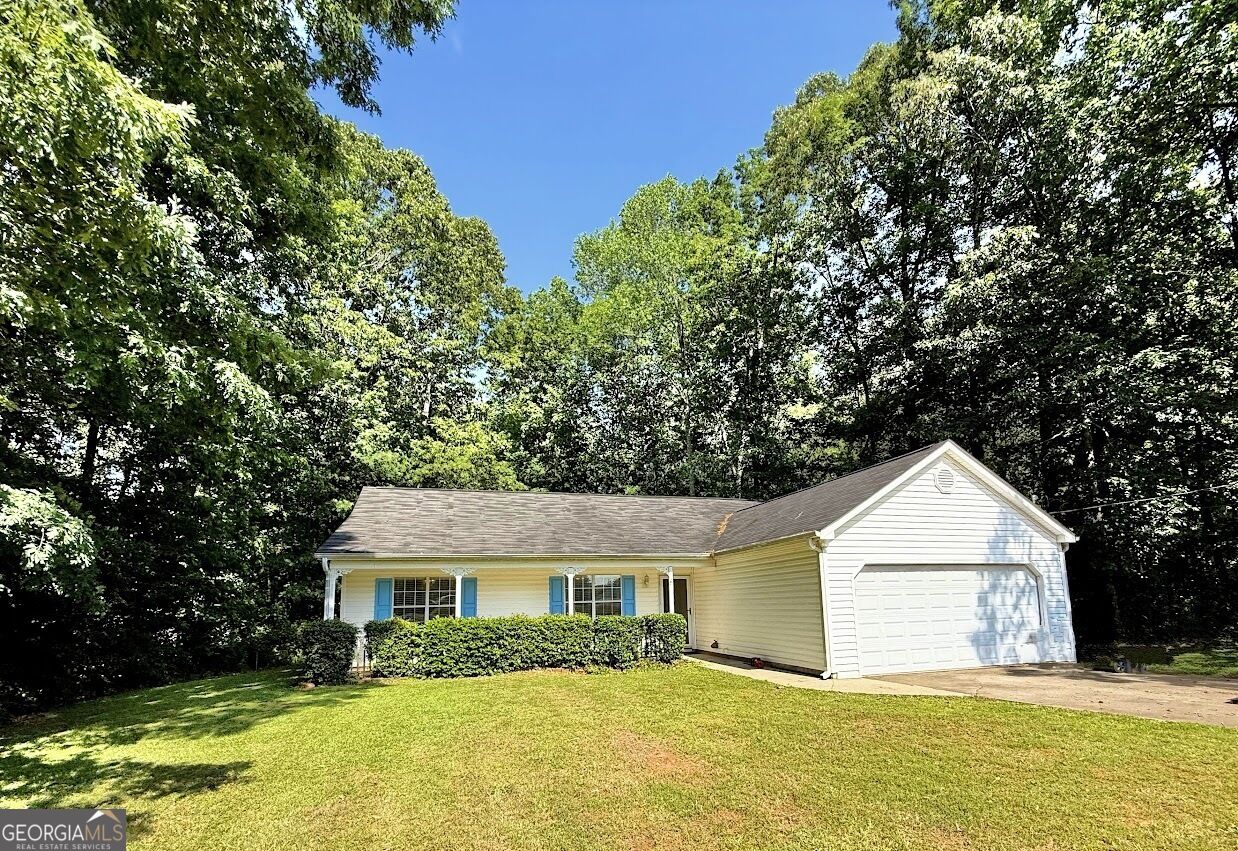 Property Photo: 580 Ishman Ballard Road GA 30263