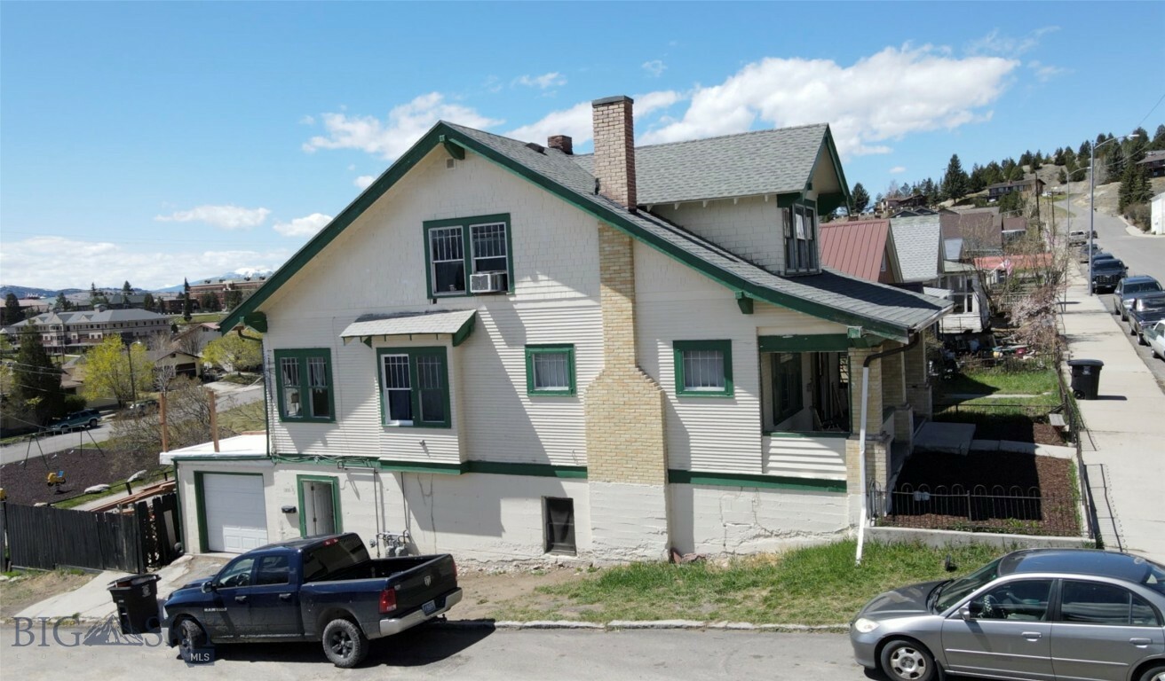 Property Photo: 1100 & 1100 1/2 Caledonia MT 59701