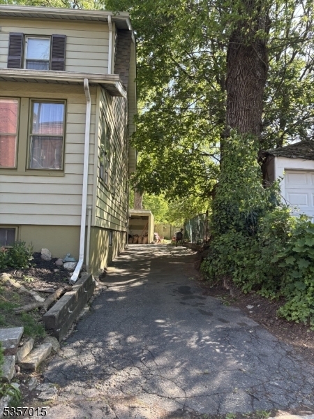 Property Photo: 85 Franklin St NJ 07017