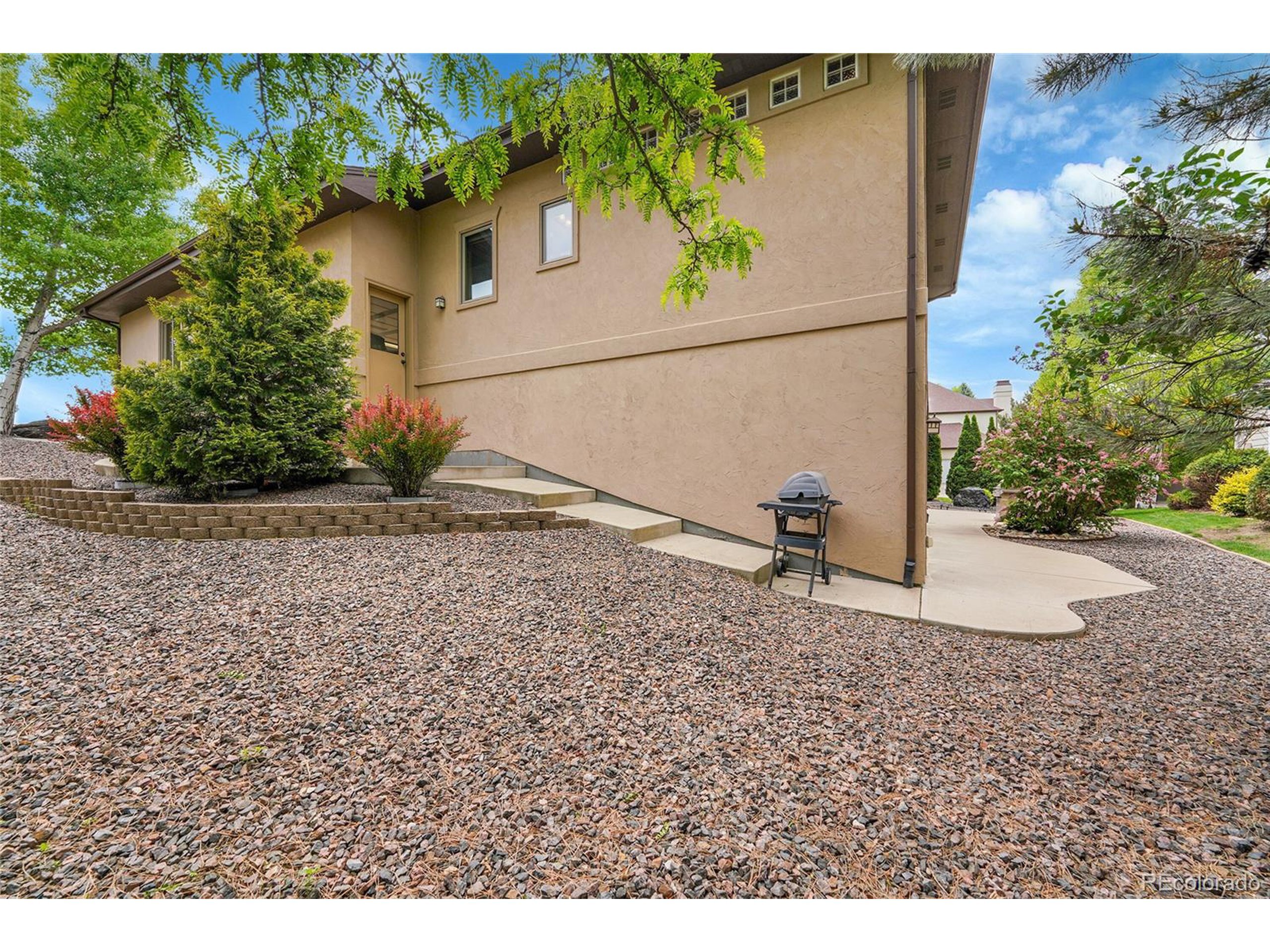 Property Photo:  6349 Southridge Greens Blvd  CO 80525 