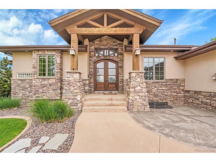 Property Photo: 6349 Southridge Greens Blvd CO 80525
