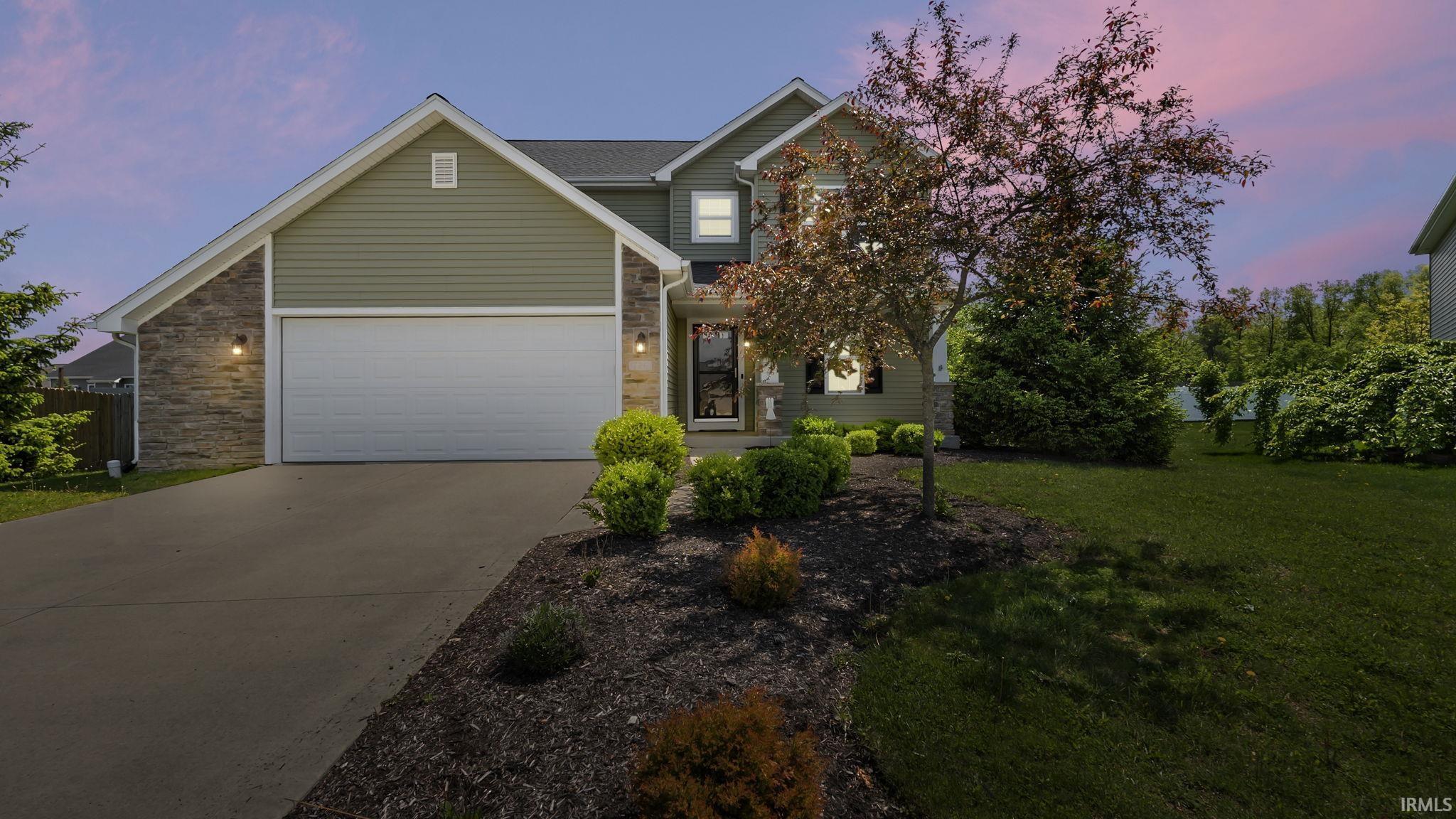 Property Photo:  726 Henlock Court  IN 46818-8417 