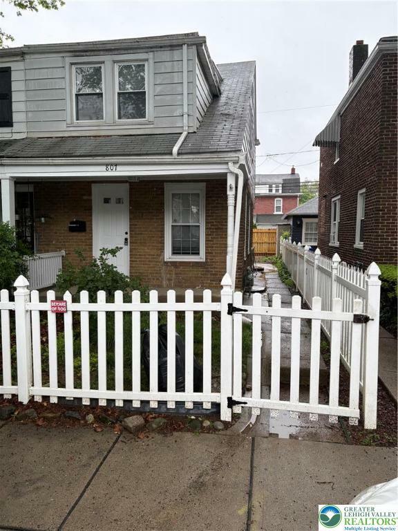 807 Dellwood Street  Bethlehem City PA 18018 photo