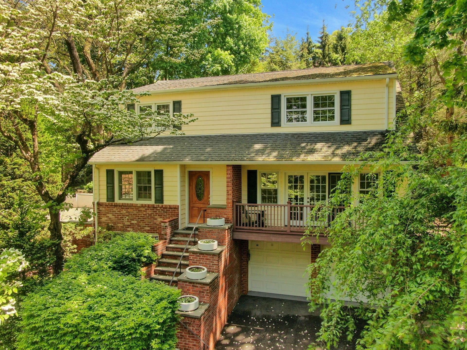 Property Photo: 30 Scarsdale Avenue NY 10583