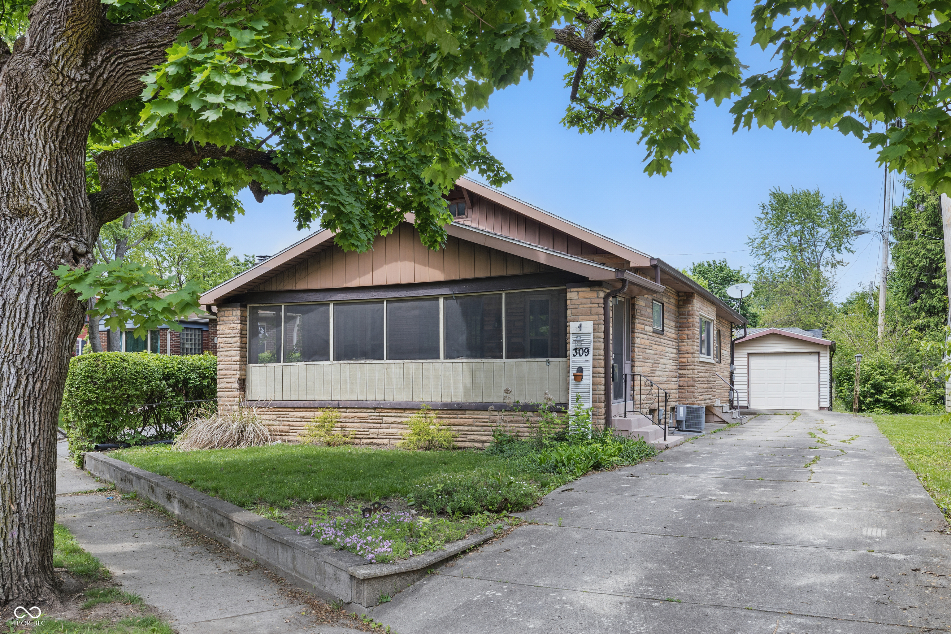 Property Photo: 309 Poplar Road IN 46219