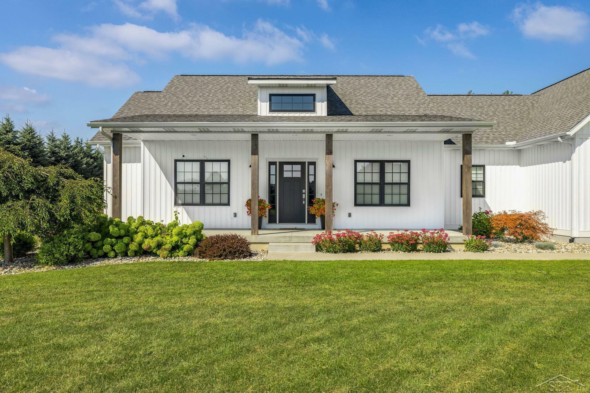 Property Photo: 5353 N Graham Road MI 48623