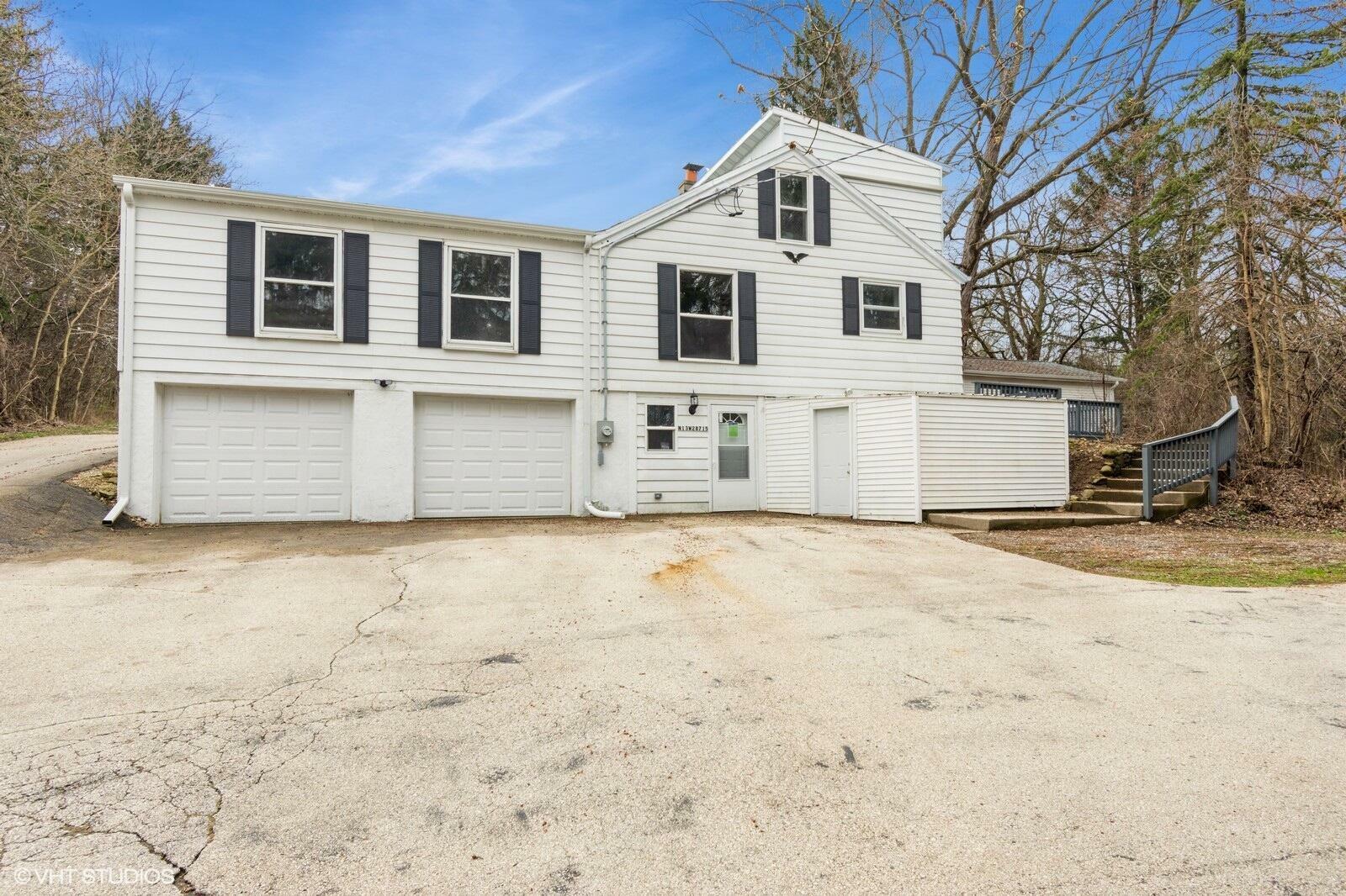 N13w28715 Silvernail Rd  Delafield WI 53072 photo