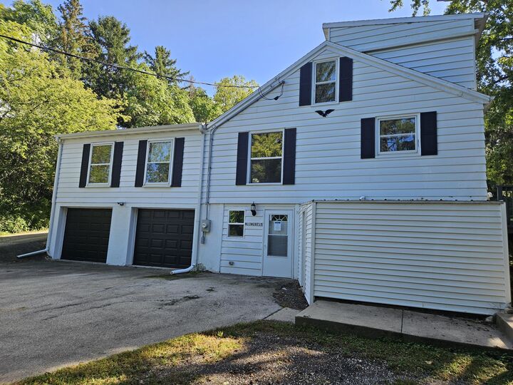 N13w28715 Silvernail Rd  Delafield WI 53072 photo