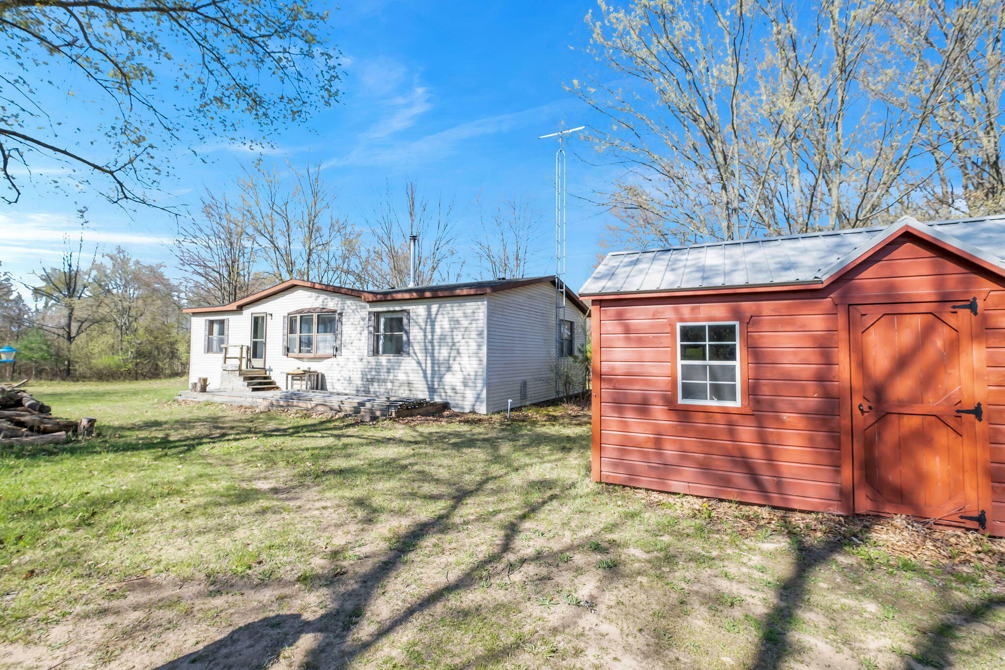 Property Photo: 18349 Grass Lake Road MI 49307