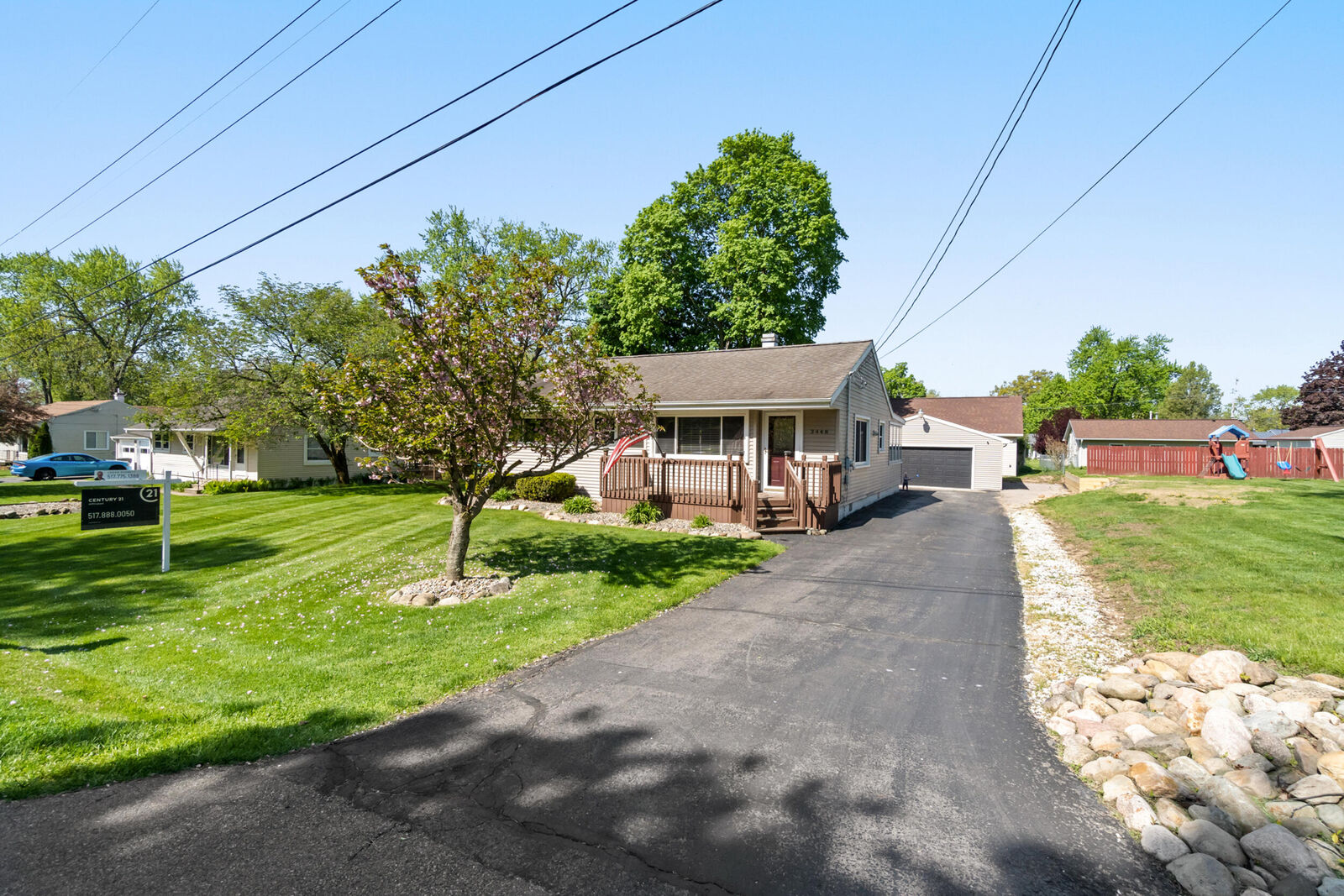 Property Photo:  3448 Acacia Boulevard  MI 49203 