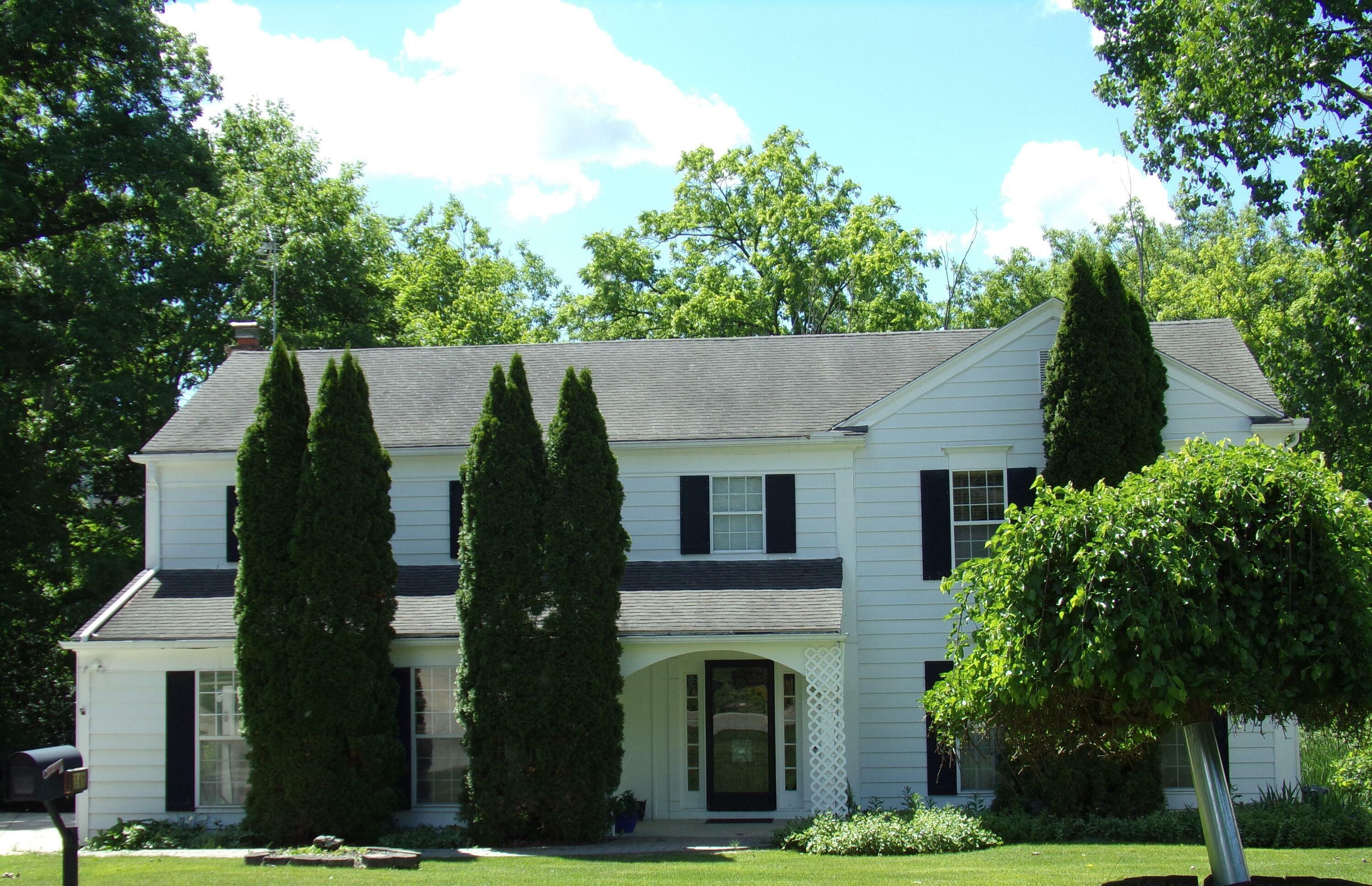 5561 Cromwell Court  West Bloomfield MI 48322 photo
