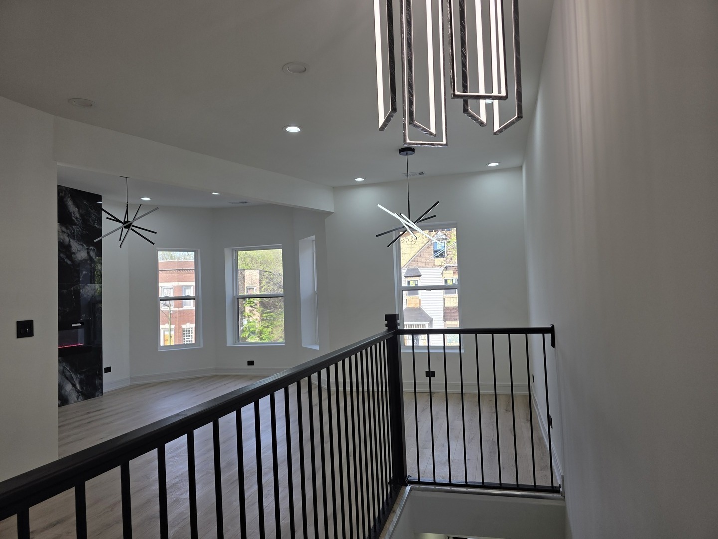 Property Photo: 6430 S Eberhart Avenue IL 60637