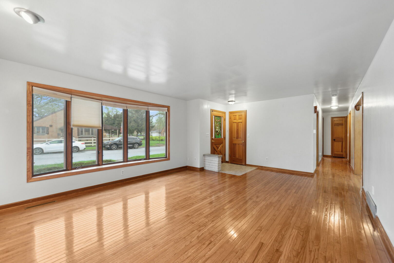 Property Photo: 603 S Wall Street IL 60901