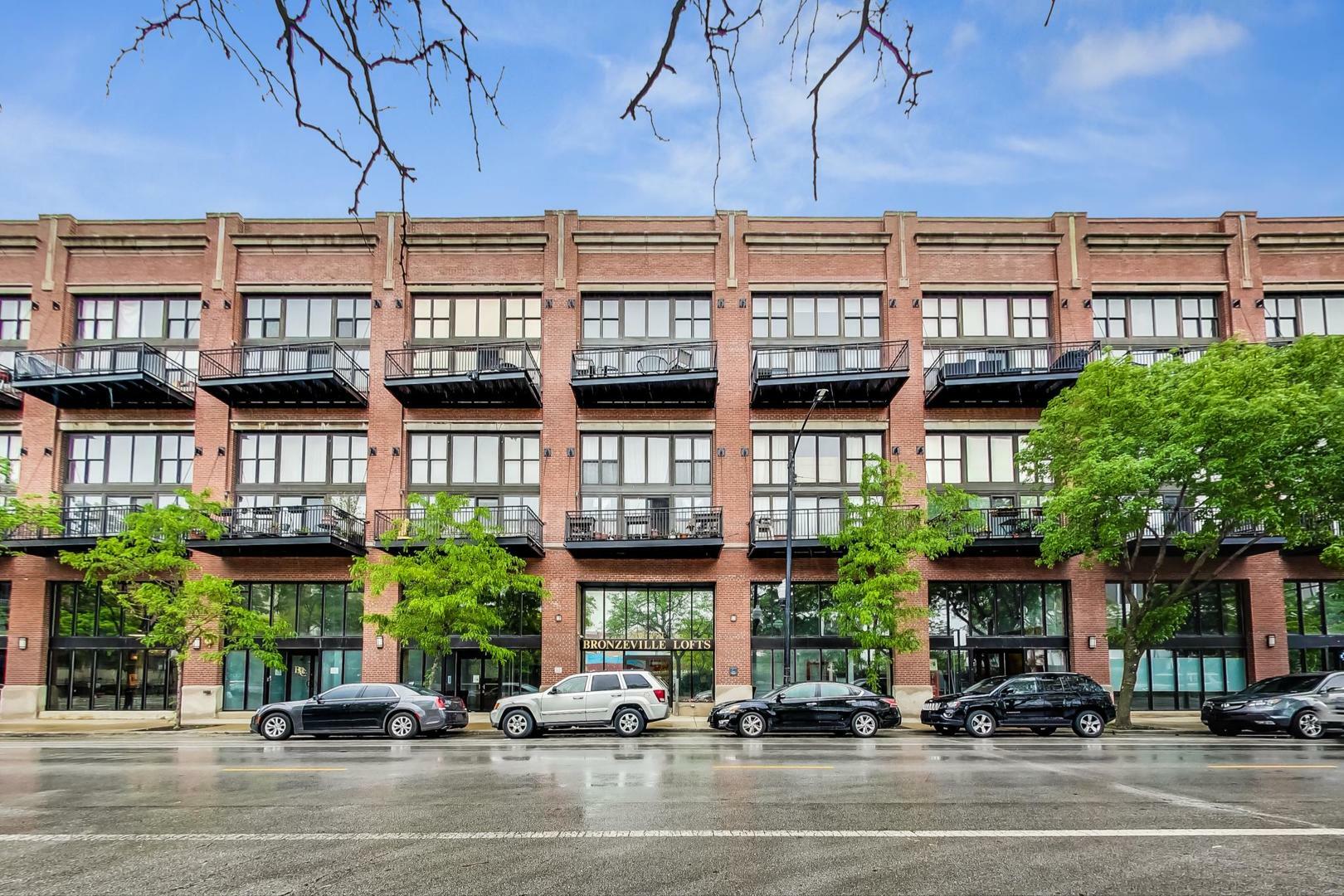 Property Photo: 50 E 26th Street 418 IL 60616