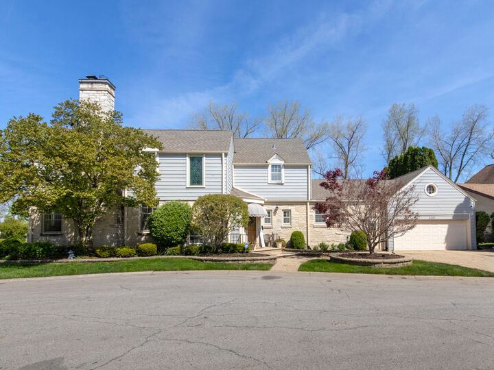 Property Photo: 4410 Bobolink Terrace IL 60076