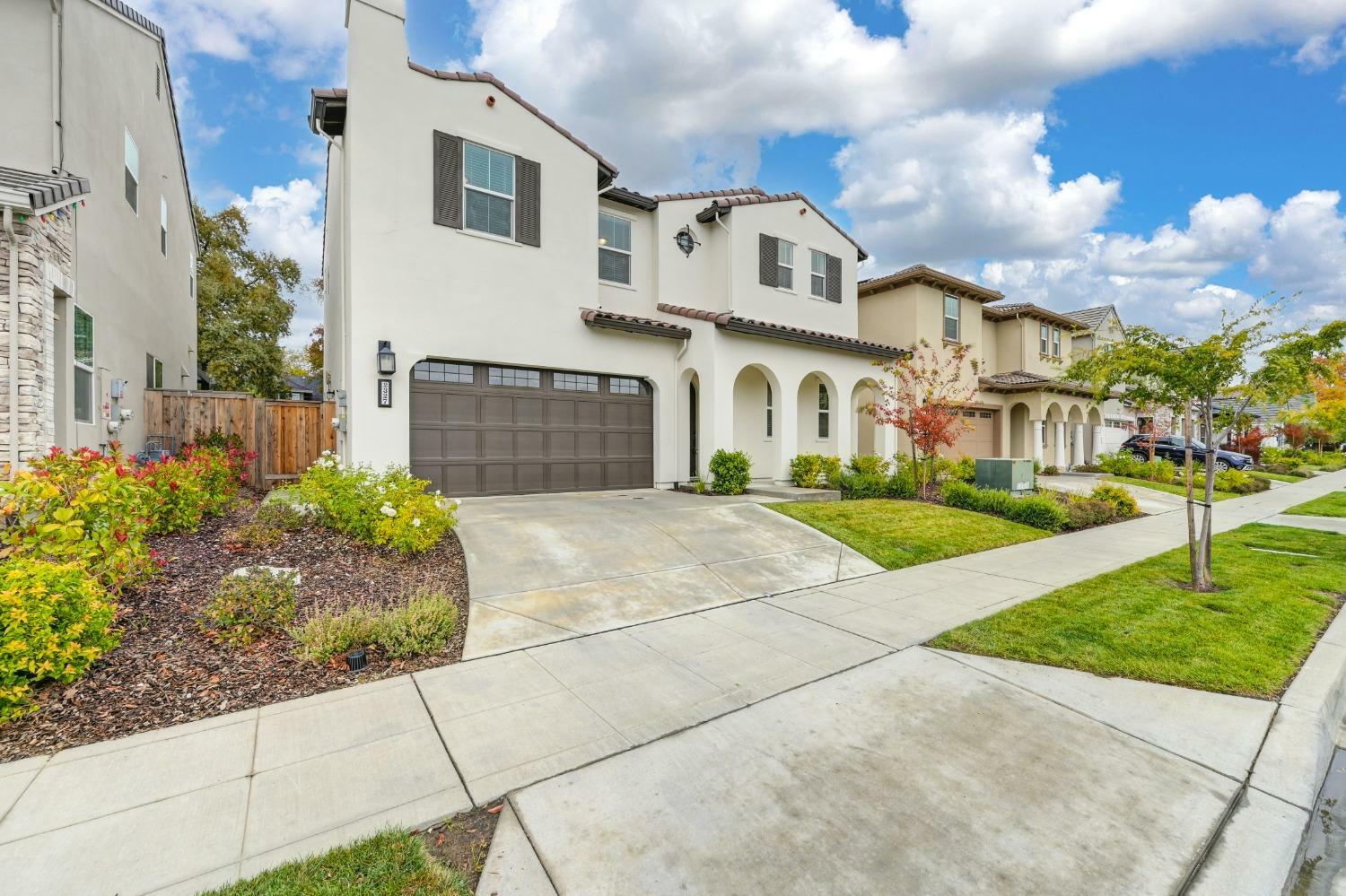 Property Photo: 2327 5th Avenue CA 95818