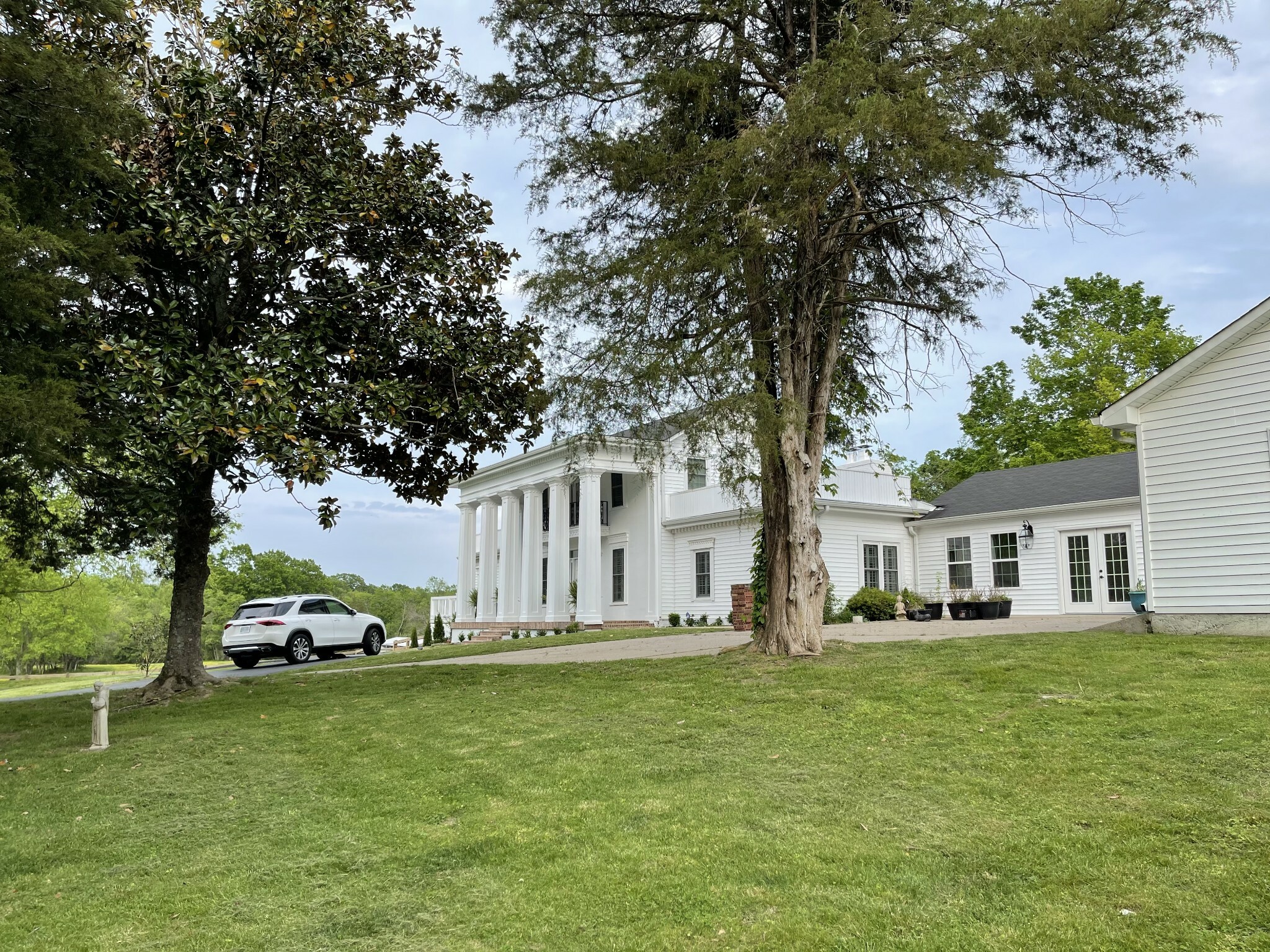 Property Photo: 455 Himesville Rd TN 37160