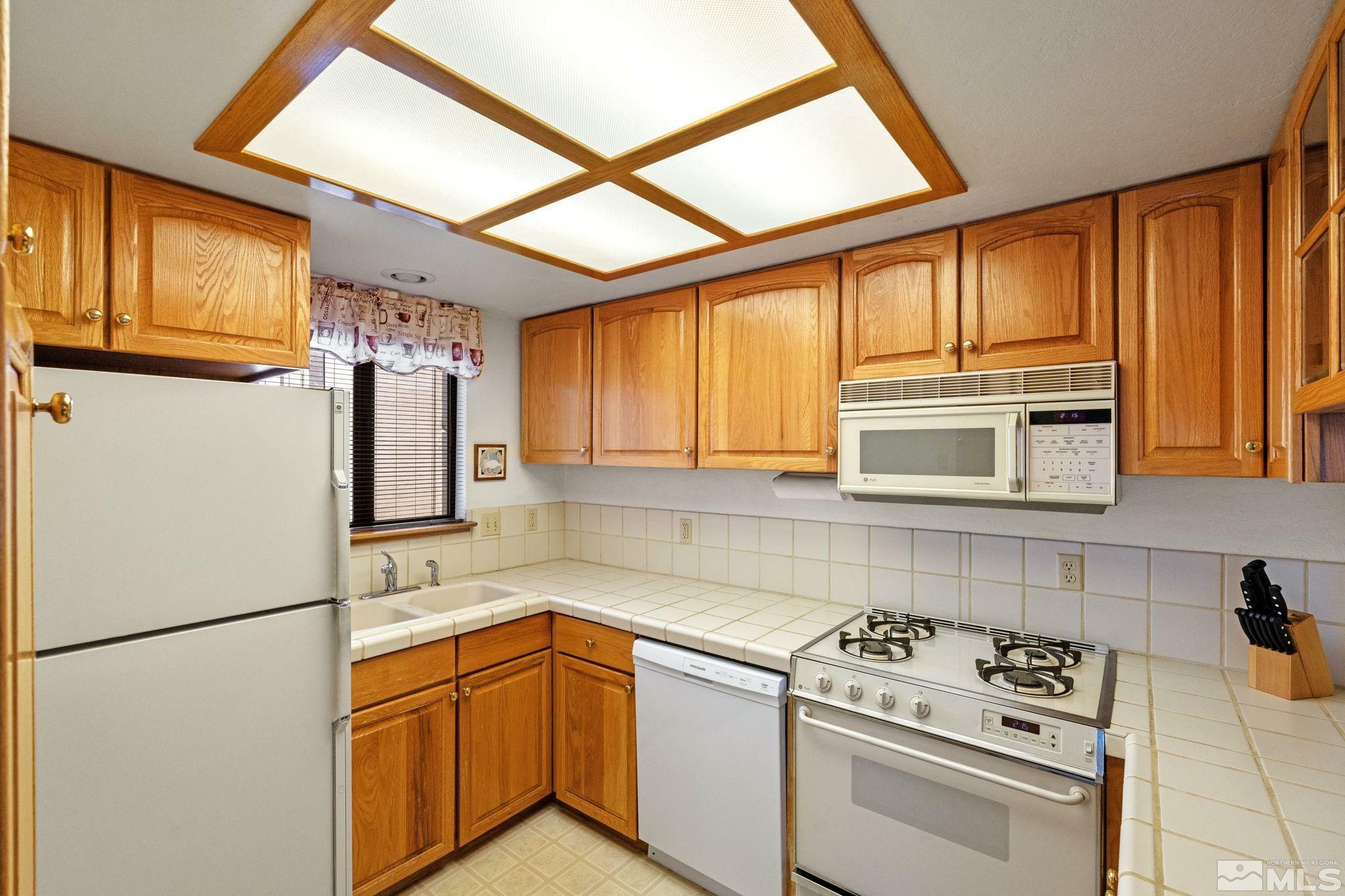 Property Photo: 102 Lake Village NV 89449