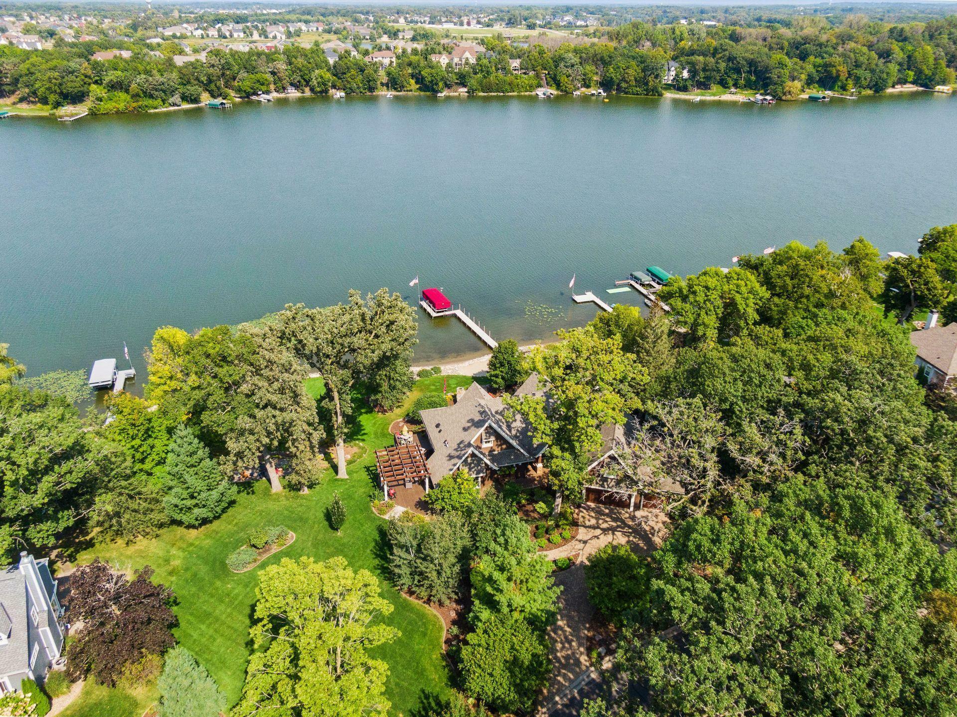 Property Photo: 9328 Rhoy Avenue MN 55318
