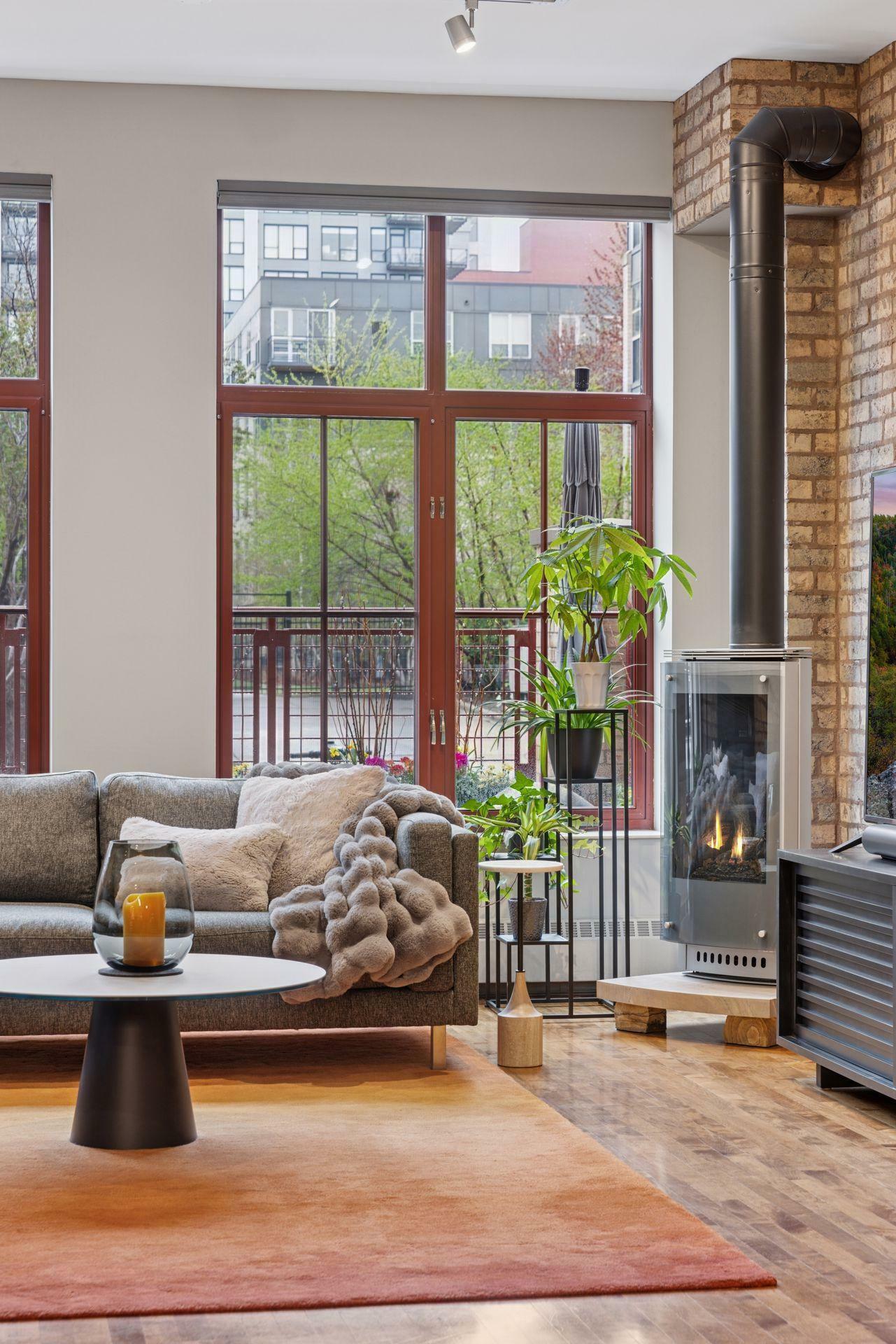 Property Photo: 600 S 2nd Street S104 MN 55401