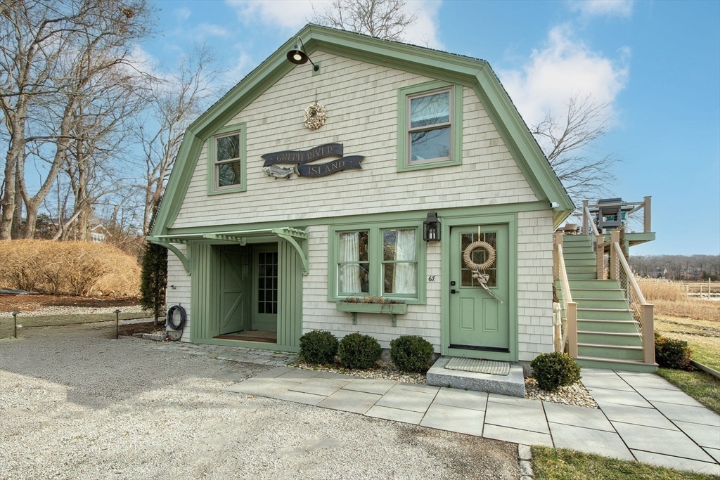 Property Photo: 67 Border St Weekly Ch MA 02066