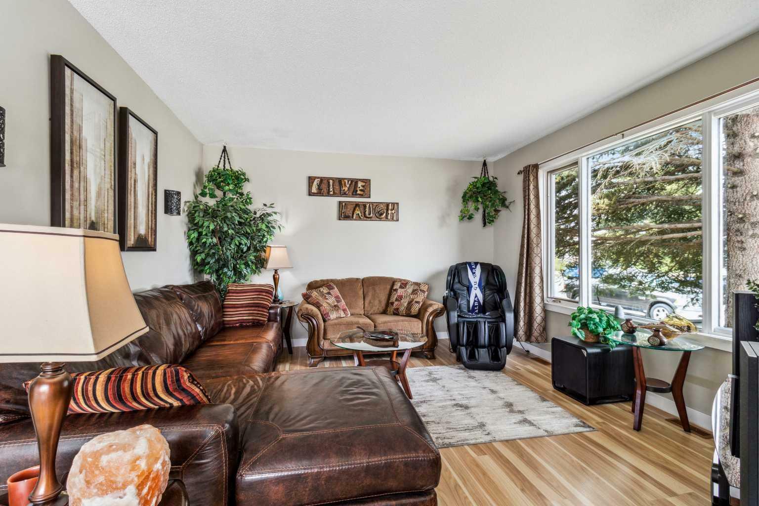 Property Photo: 83 Roberts Crescent AB T4P 3K8
